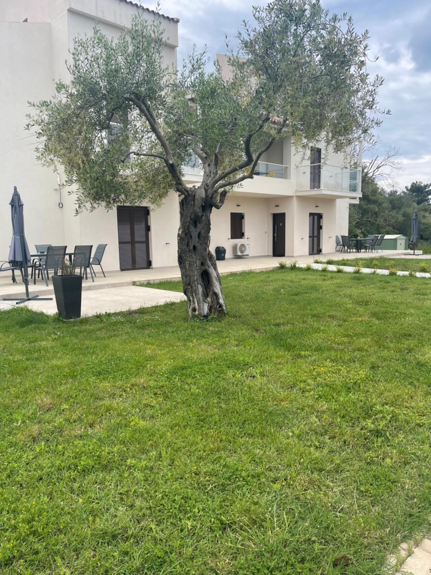 Villa Rodelia Roda  Extérieur photo